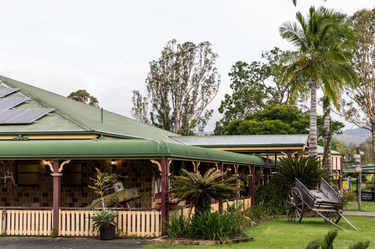 The Bearded Dragon Boutique Hotel Mount Tamborine Buitenkant foto